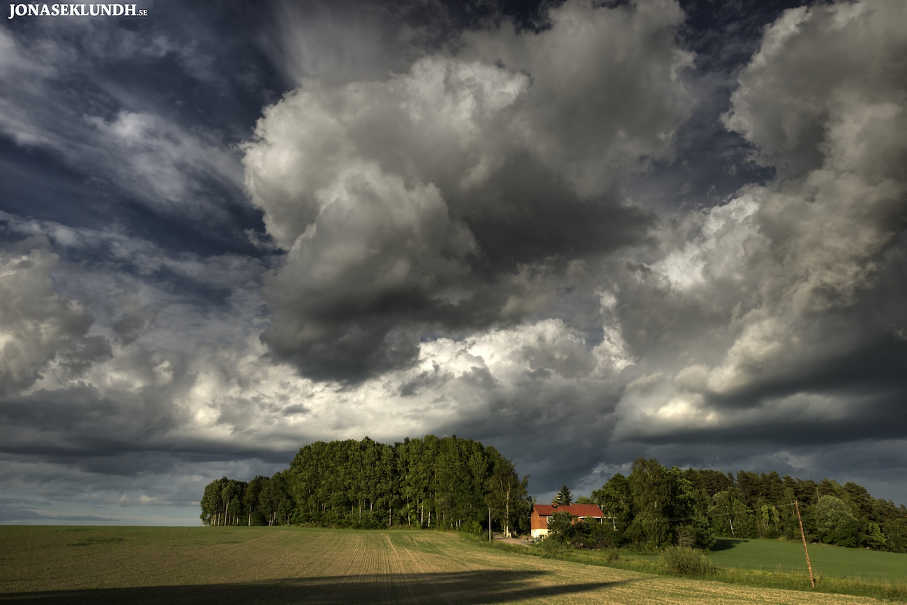 Dangerous clouds